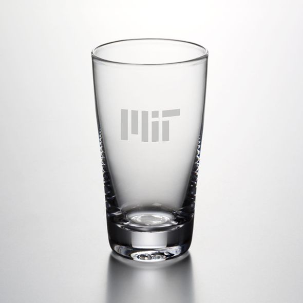 MIT Ascutney Pint Glass by Simon Pearce - Image 1